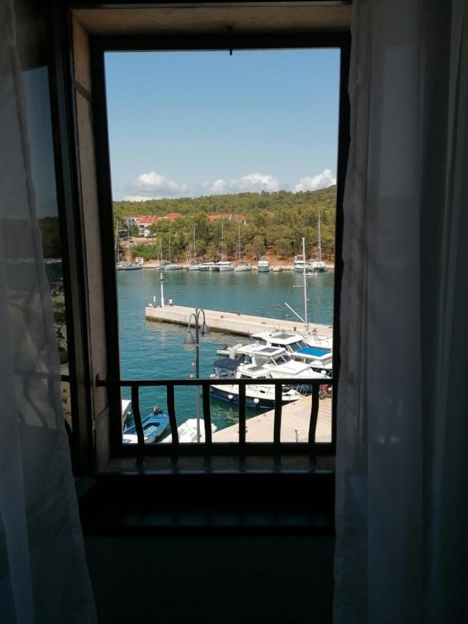 Two-Bedroom Apartment With Sea View,Big Terrase And Garden Стари Град Екстериор снимка